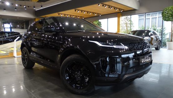 New Land Rover Range Rover Evoque SE 2.0d AWD