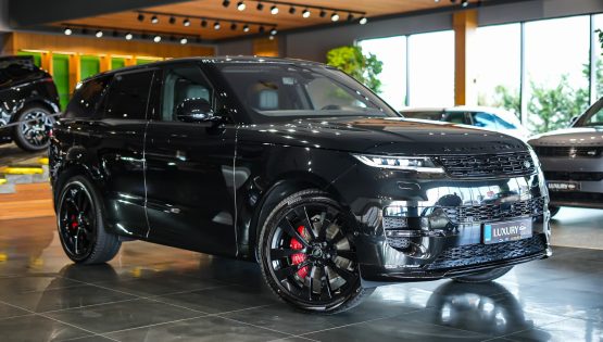 The New Range Rover Sport D350 Autobiography